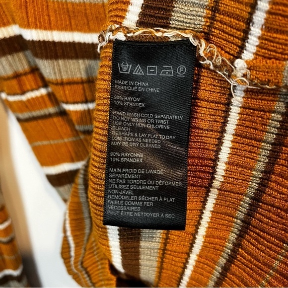 Women’s | Urban Outfitters Brown Striped Scoop neck Sweater | Small Petite - Picture 7 of 10